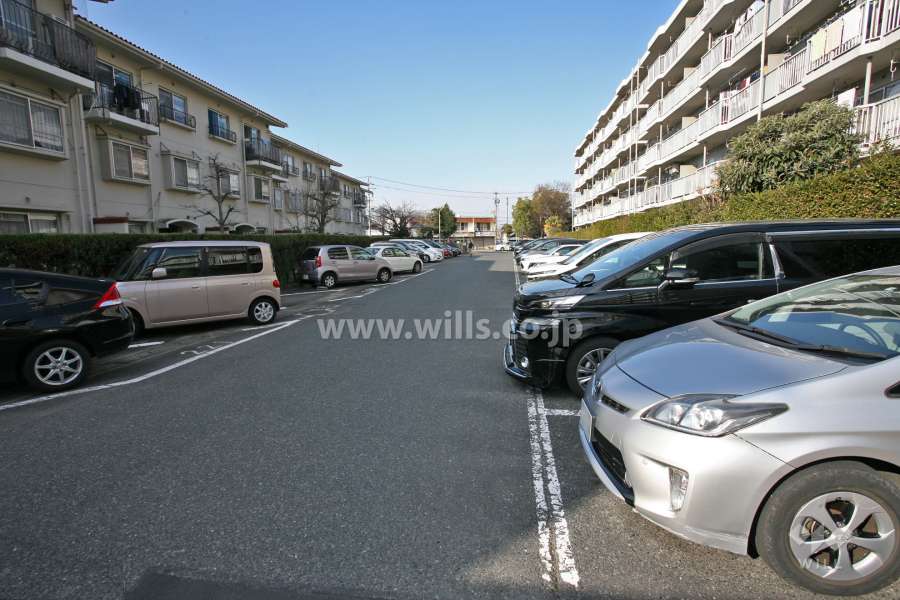 敷地内駐車場(屋外平面式)
