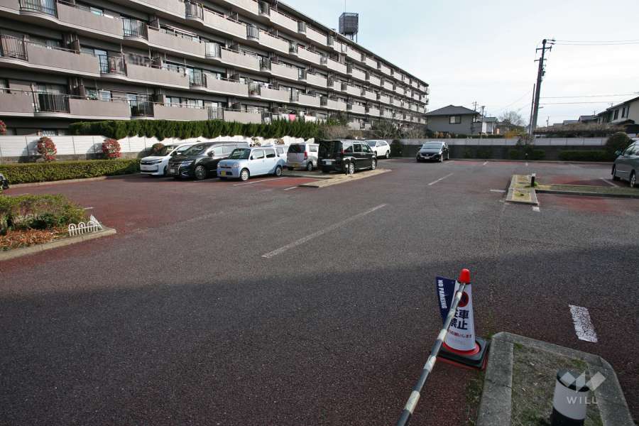 敷地内駐車場(屋外平面式)