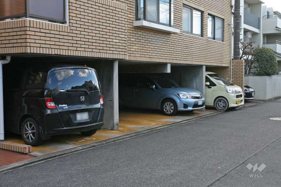 敷地内駐車場（屋内平面式）