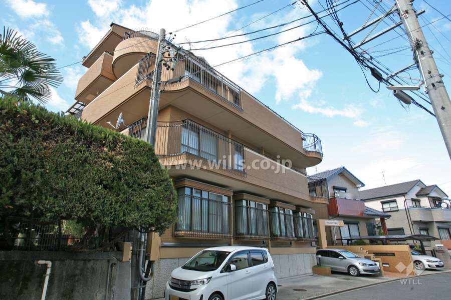 三旺マンション薬師山の外観