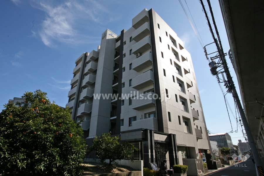 ユニーブル鳴海イーストの外観（北西側から）