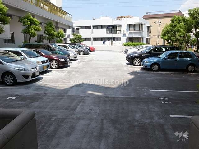 敷地内駐車場（平面式）