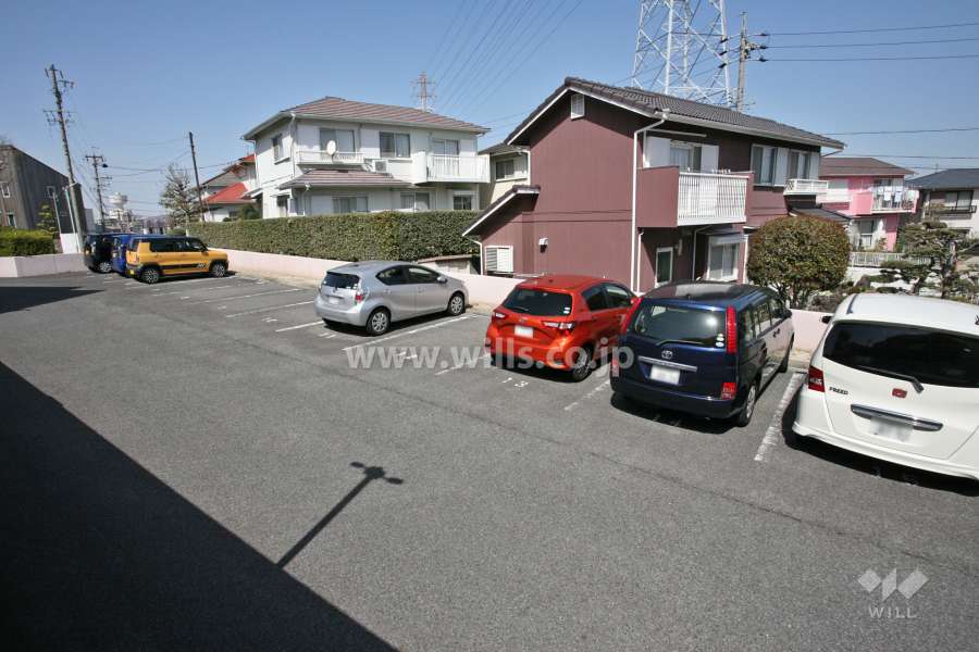 敷地内駐車場(屋外平面式)