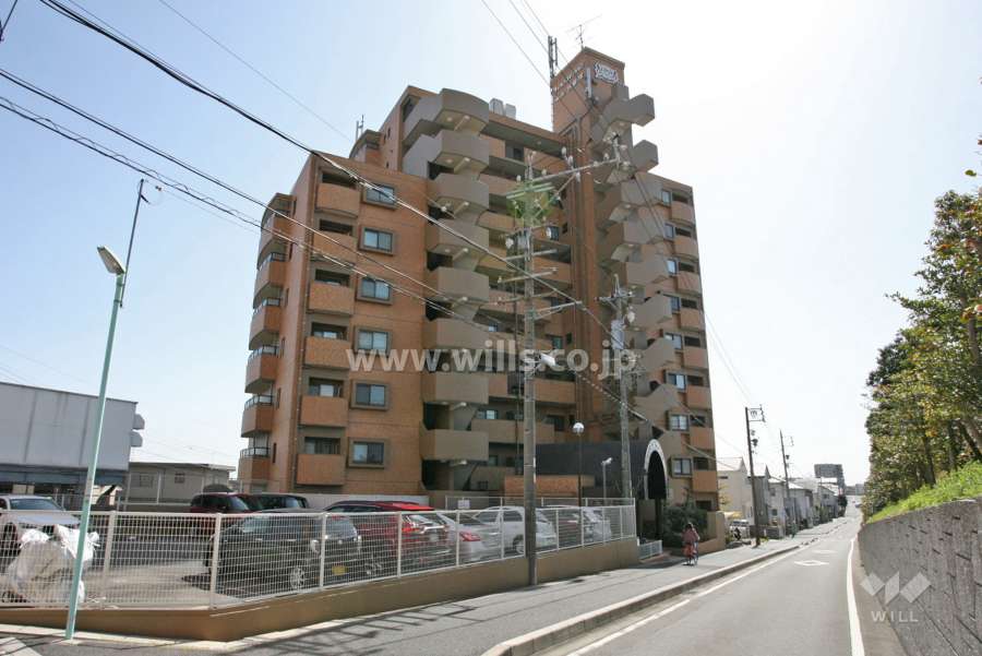 ライオンズマンション鳴丘弐番館の外観