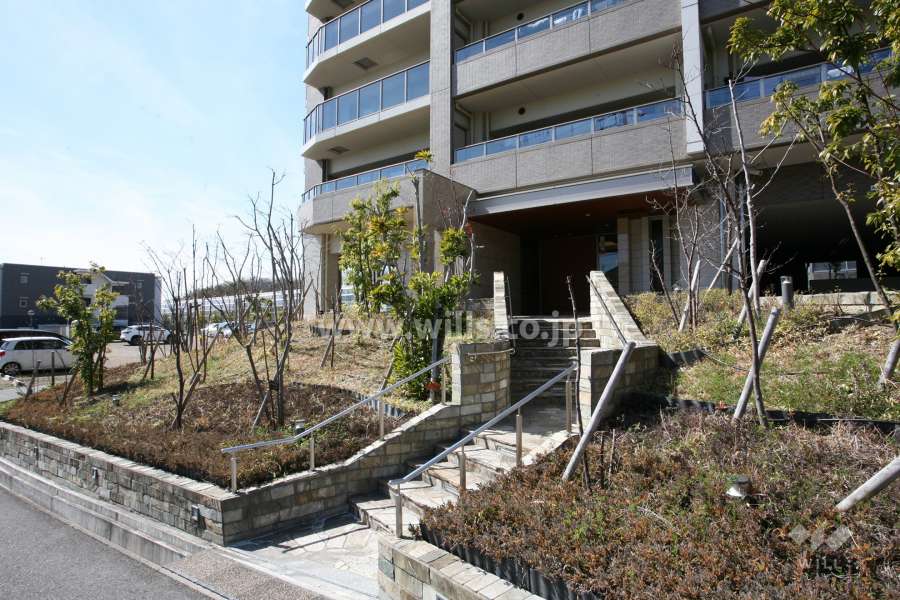 エントランスアプローチ