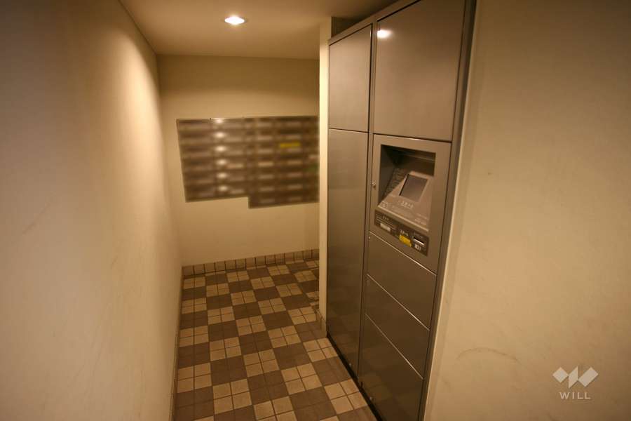 宅配ボックスと共用ポスト