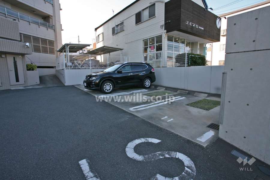 敷地内駐車場(屋外平面式)