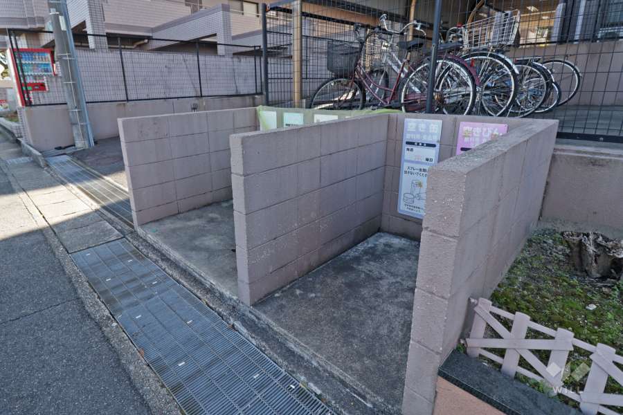 ゴミ置き場