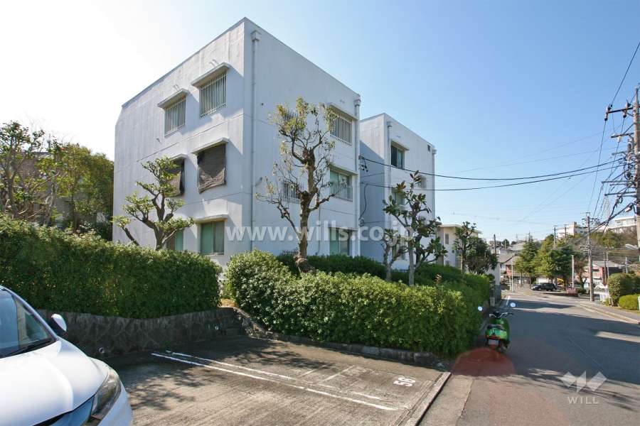 有松グリーンハイツ11号棟の外観(北東側から)
