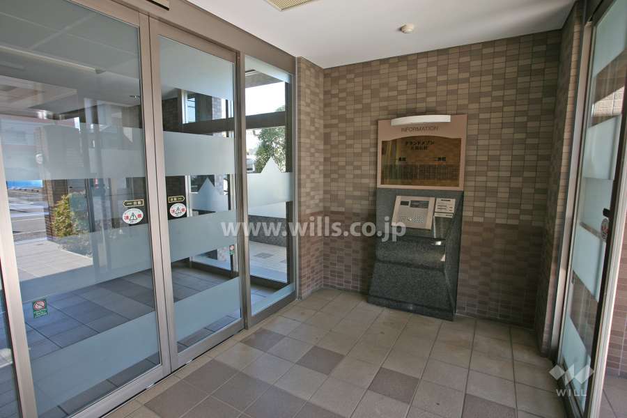 エントランスホール