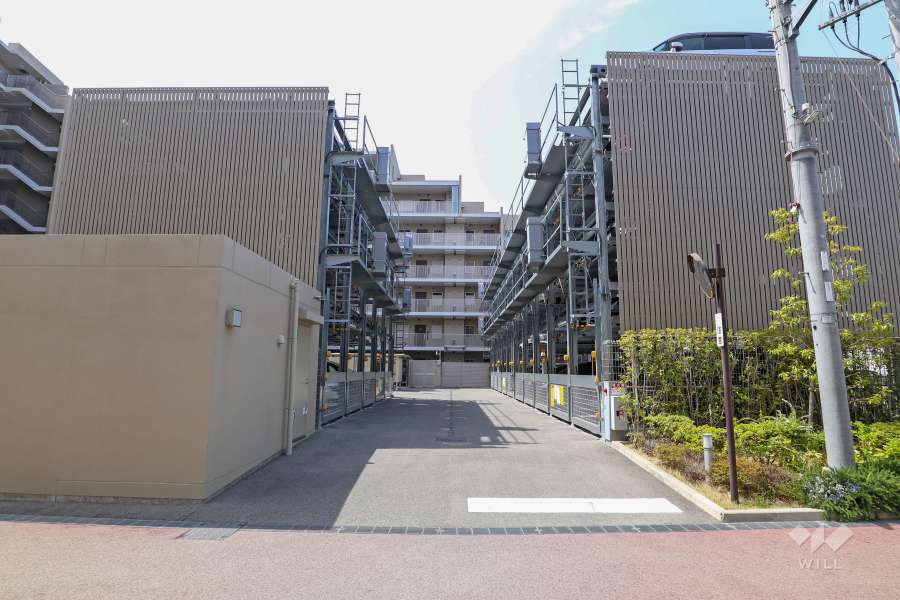 駐車場の出入口