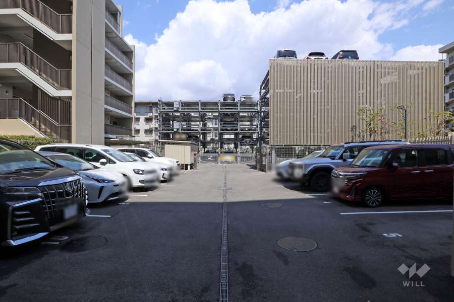 敷地内駐車場（屋外平面式）