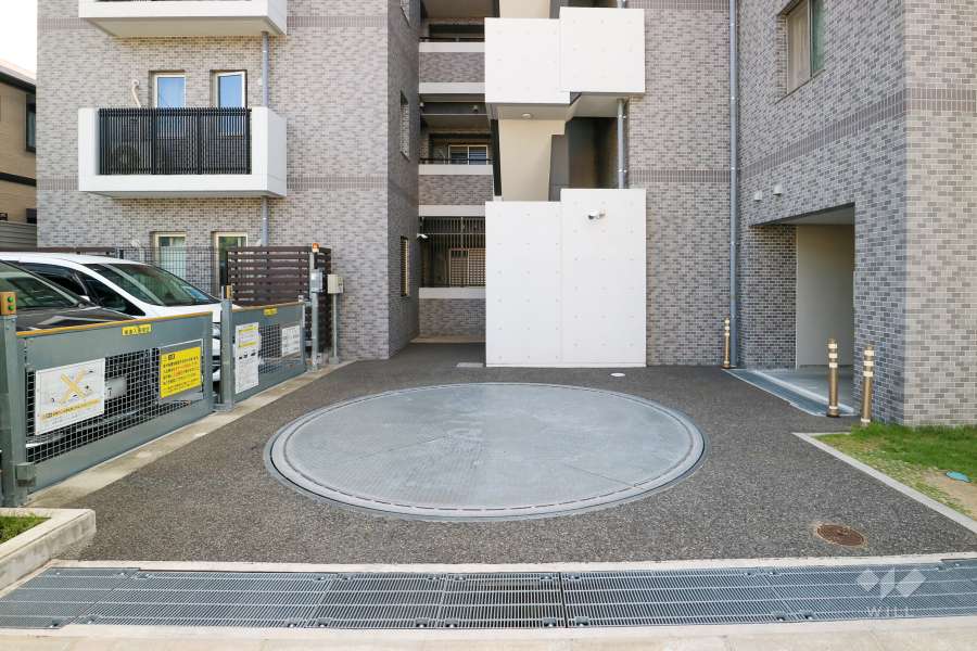敷地内駐車場（屋外機械式）