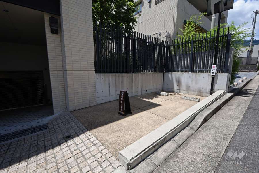 来客用駐車場