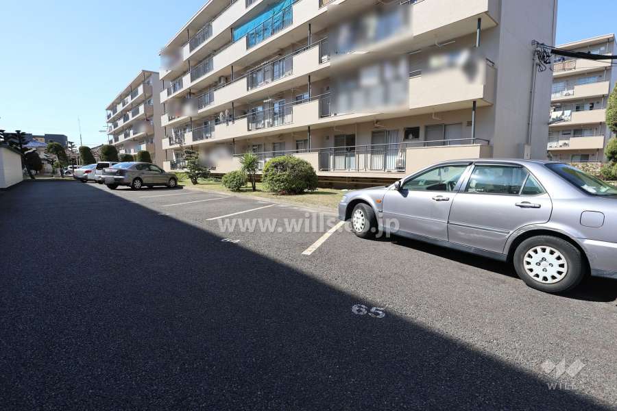 敷地内駐車場（屋外平面式）