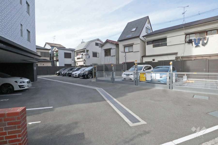 敷地内駐車場（屋外機械式・屋外平面式・屋内平面式）