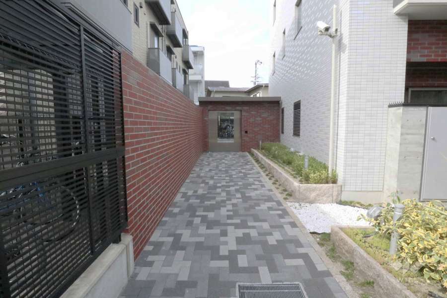 駐輪場の出入り口