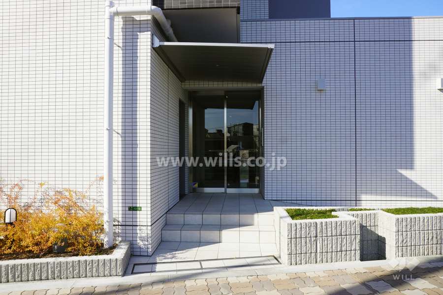 エントランス（東側）