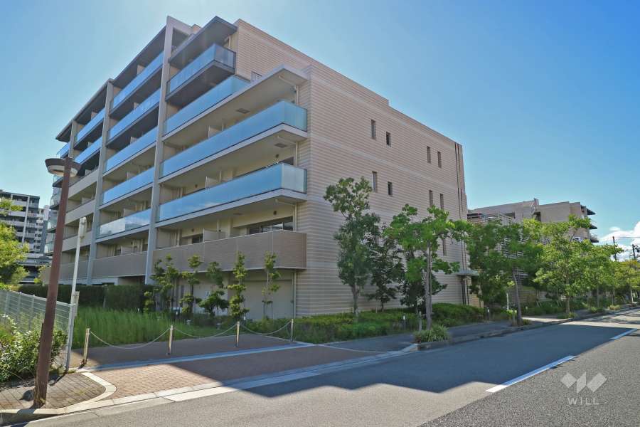ファインシティ西宮甲子園の外観（北東側から）