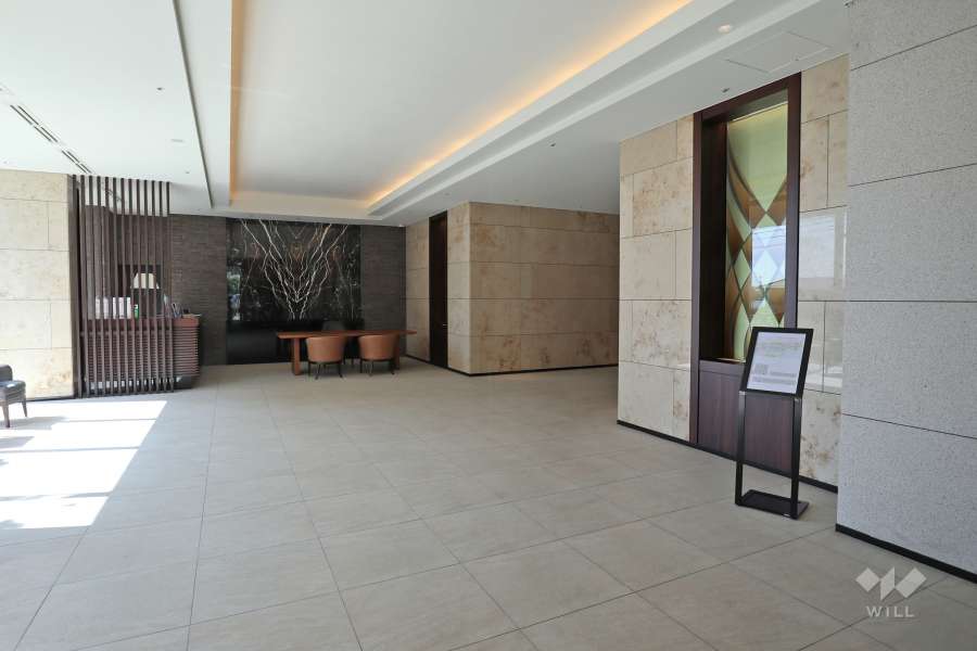 エントランスホール