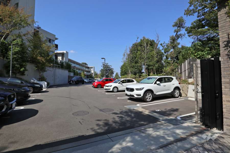 敷地内駐車場（屋外平面式）