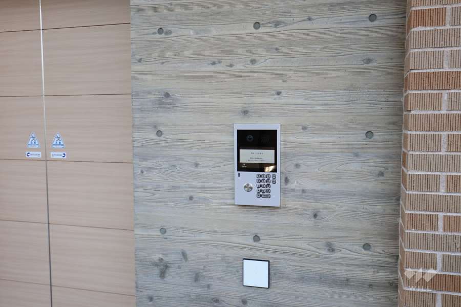 オートロックの操作盤（南側のエントランス）