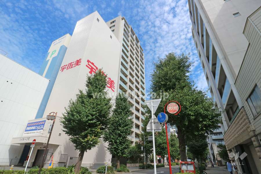 グランドメゾン丸の内スタイルの外観（南西側から）