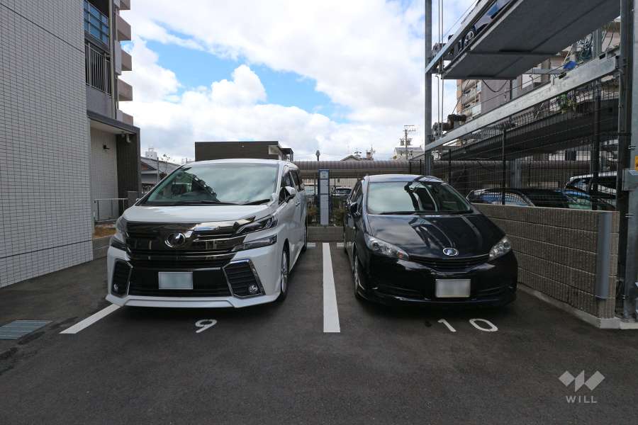 敷地内駐車場（屋外平面式）