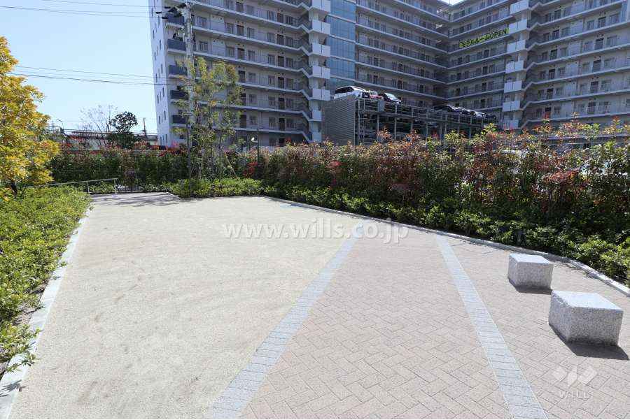 敷地内の公園