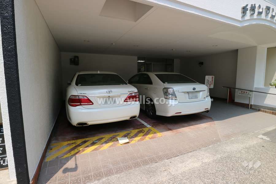 敷地内駐車場（屋内平面式）