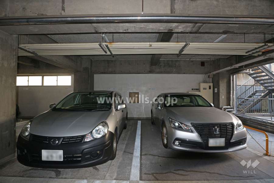敷地内駐車場（屋内平面式）