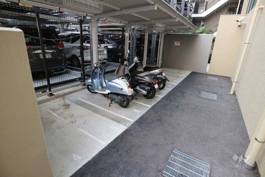 バイク置場