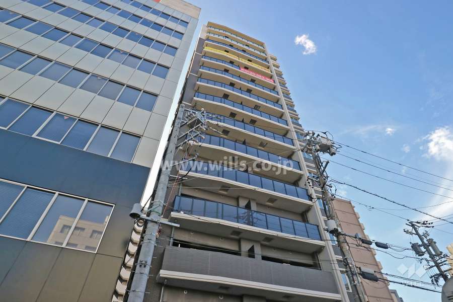 プレサンス ロジェ 桜通代官町の外観（南東側から）