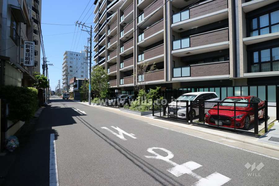 敷地内駐車場(屋外平面式)