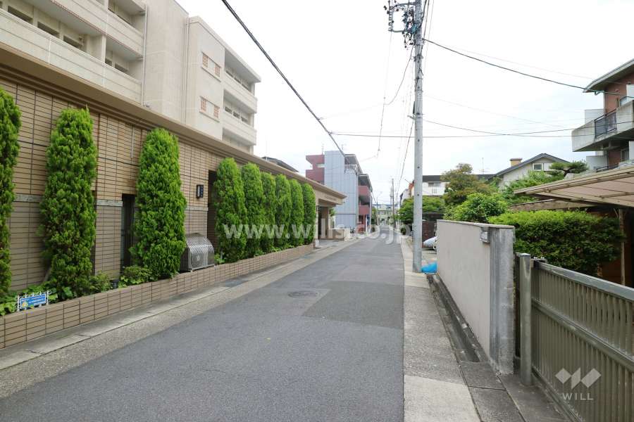 見附マンションの遠景
