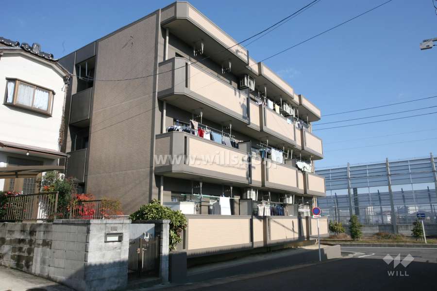 トーカンマンション平針の外観（南側から）