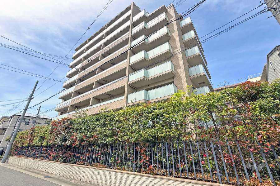 ウェリス六甲篠原の外観（南東側から）