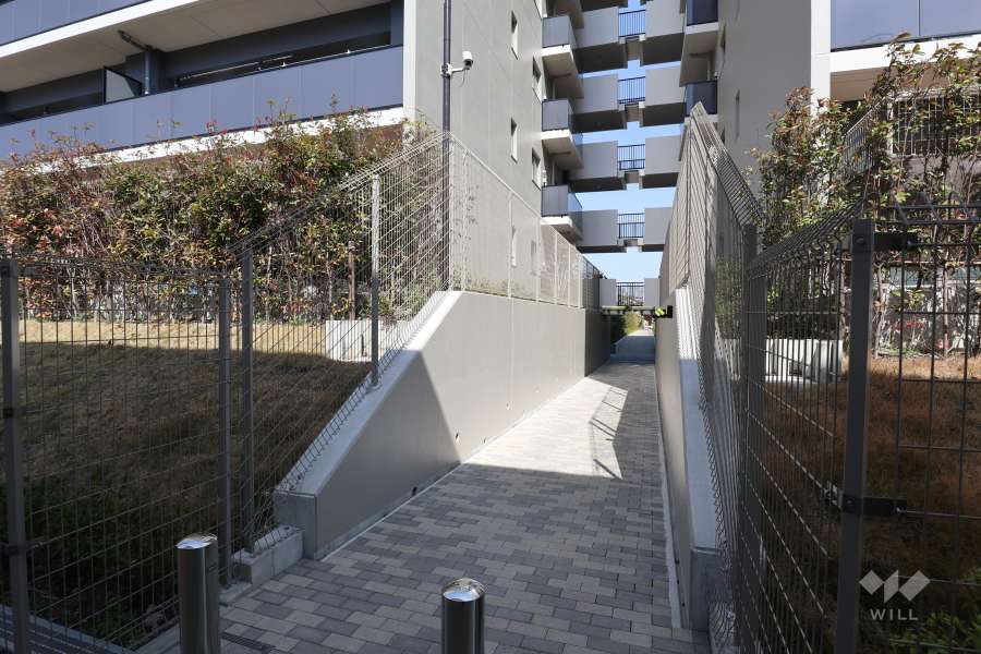 敷地内の通路
