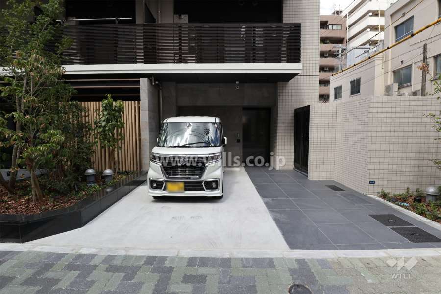 敷地内駐車場（屋外平面式）