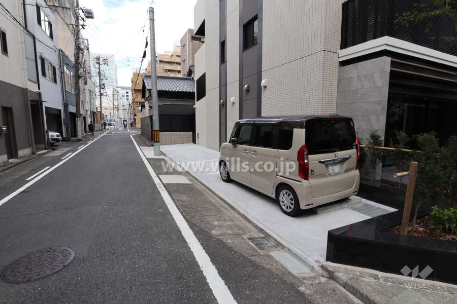 敷地内駐車場（屋外平面式）