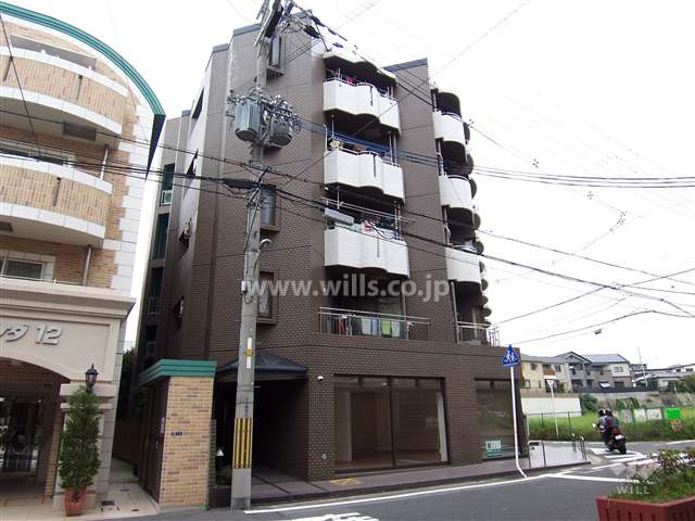 パストラル山手の外観(南側から)