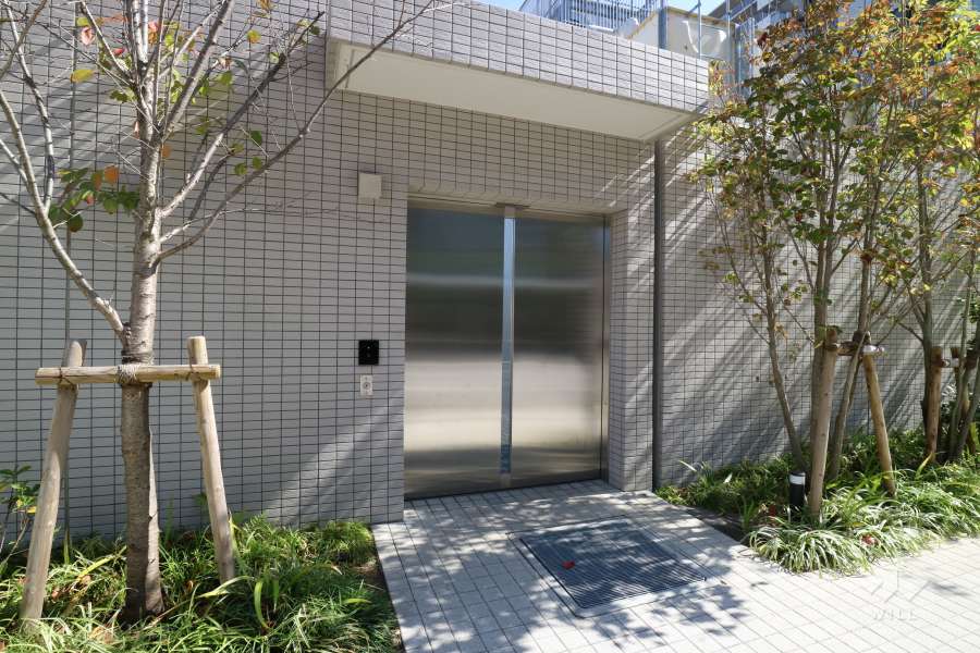 駐輪場の出入口