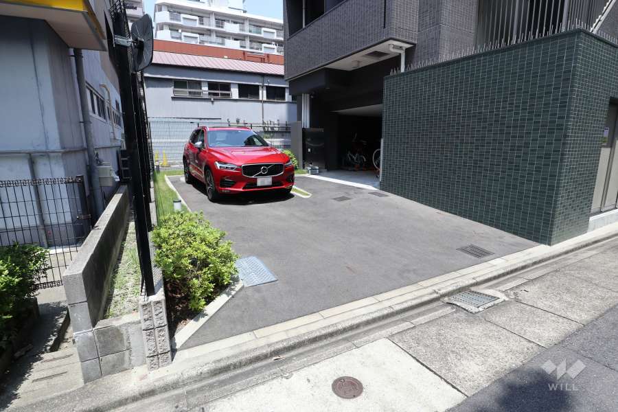 敷地内駐車場（屋外平面式）