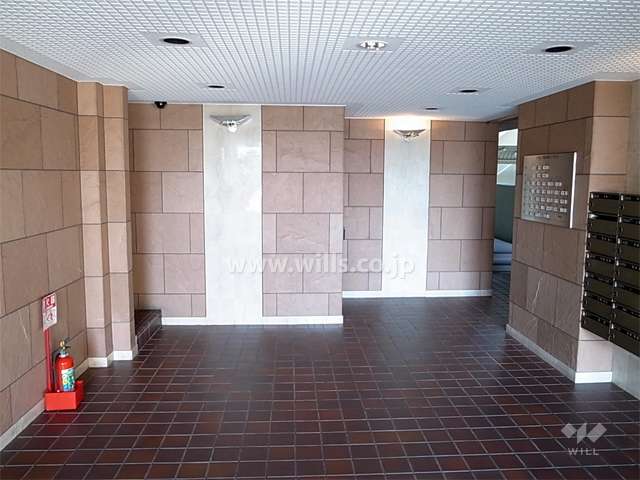 エントランスホール