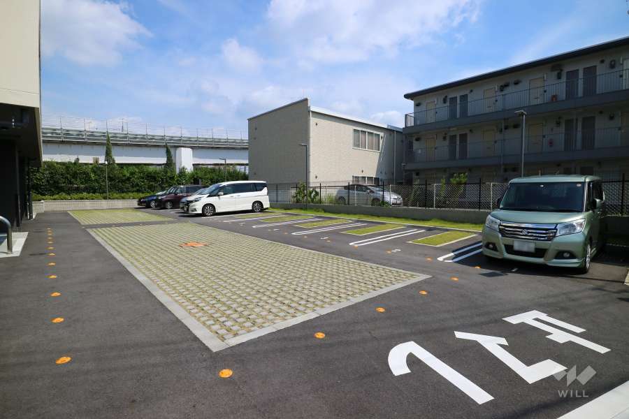 敷地内駐車場(屋外平面式)