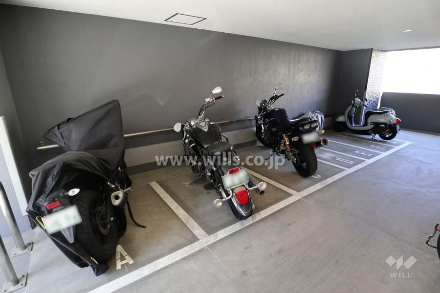 バイク置場
