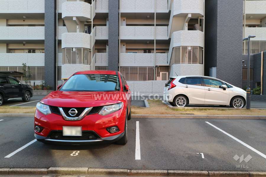 敷地内駐車場（屋外平面式）