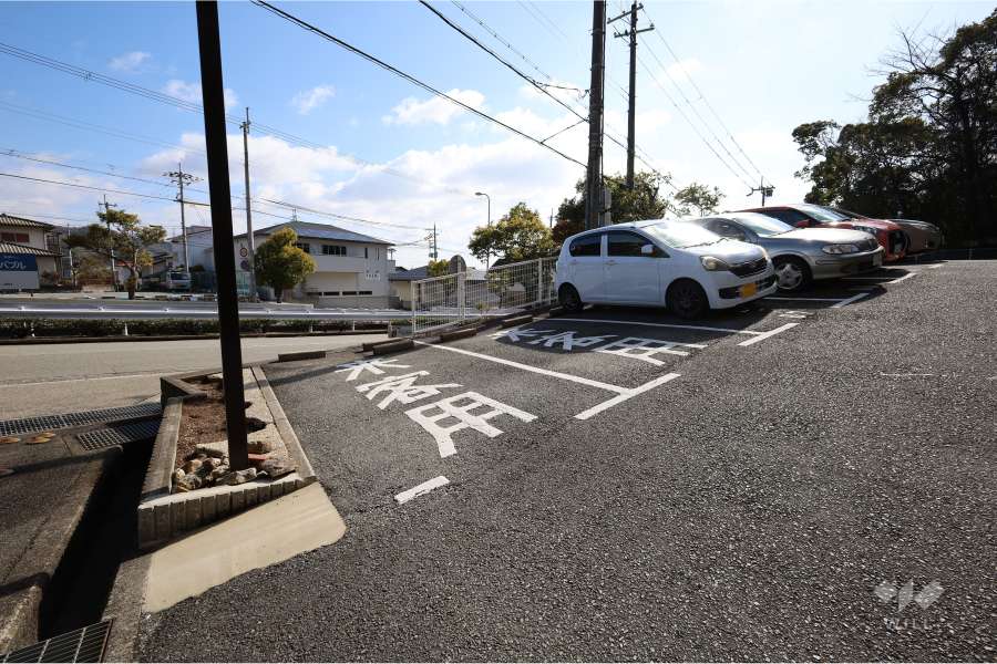 来客用駐車場