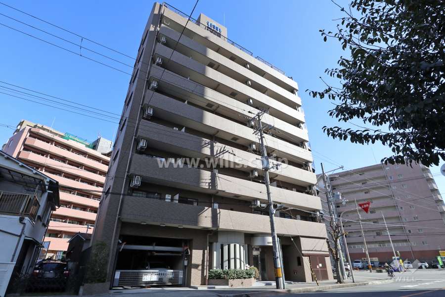 リーガル新大阪6の外観（北西側から）