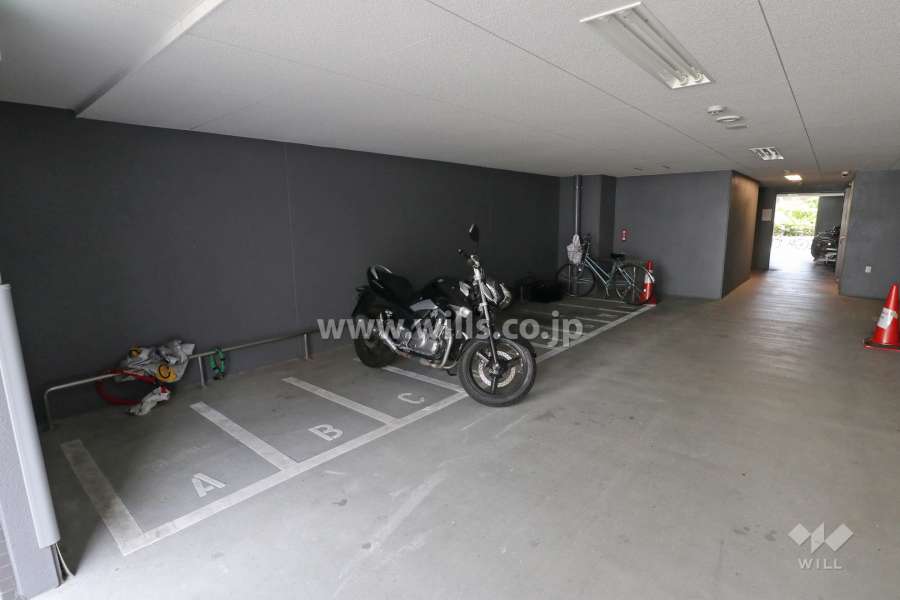 バイク置き場
